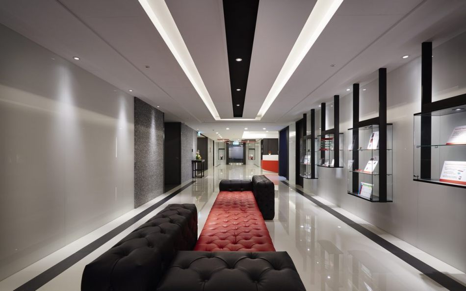 現(xiàn)代風(fēng)格展示廊道裝修案例