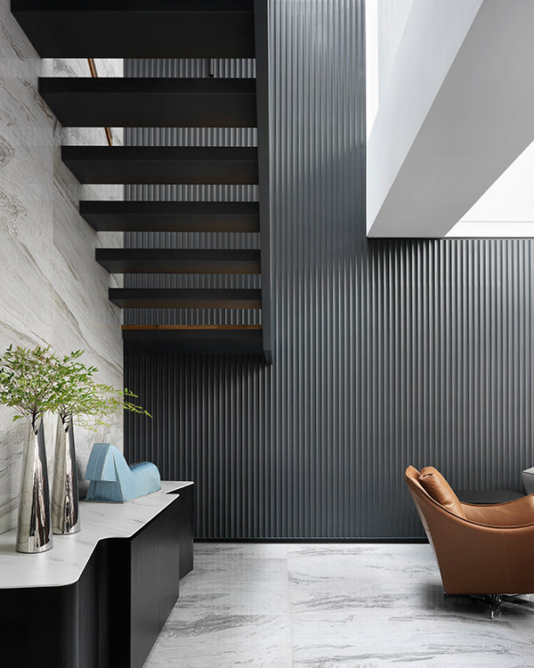 現(xiàn)代風(fēng)格樓梯間裝修效果圖