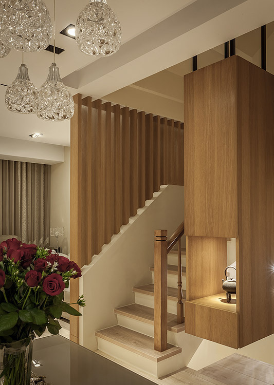 美式風(fēng)格木造樓梯欣賞圖