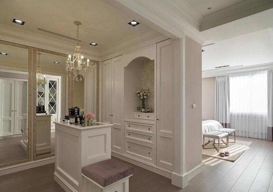 美式風格女主人更衣室圖片